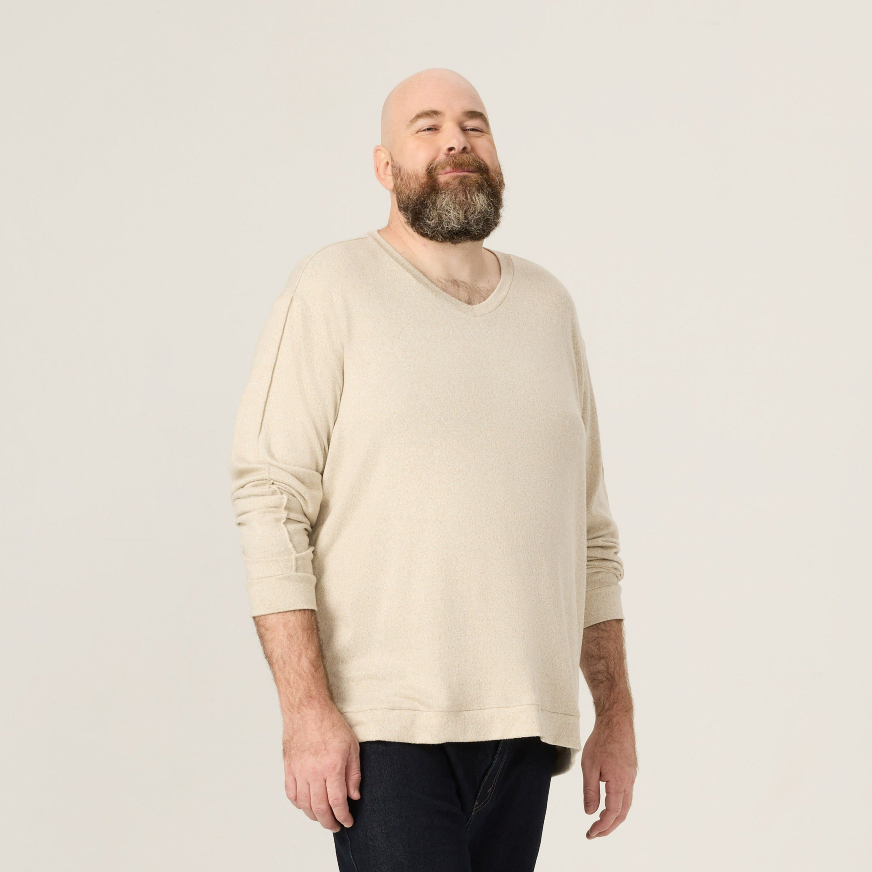 Wide the Brand | Knit V-Neck Sweater | Oatmeal