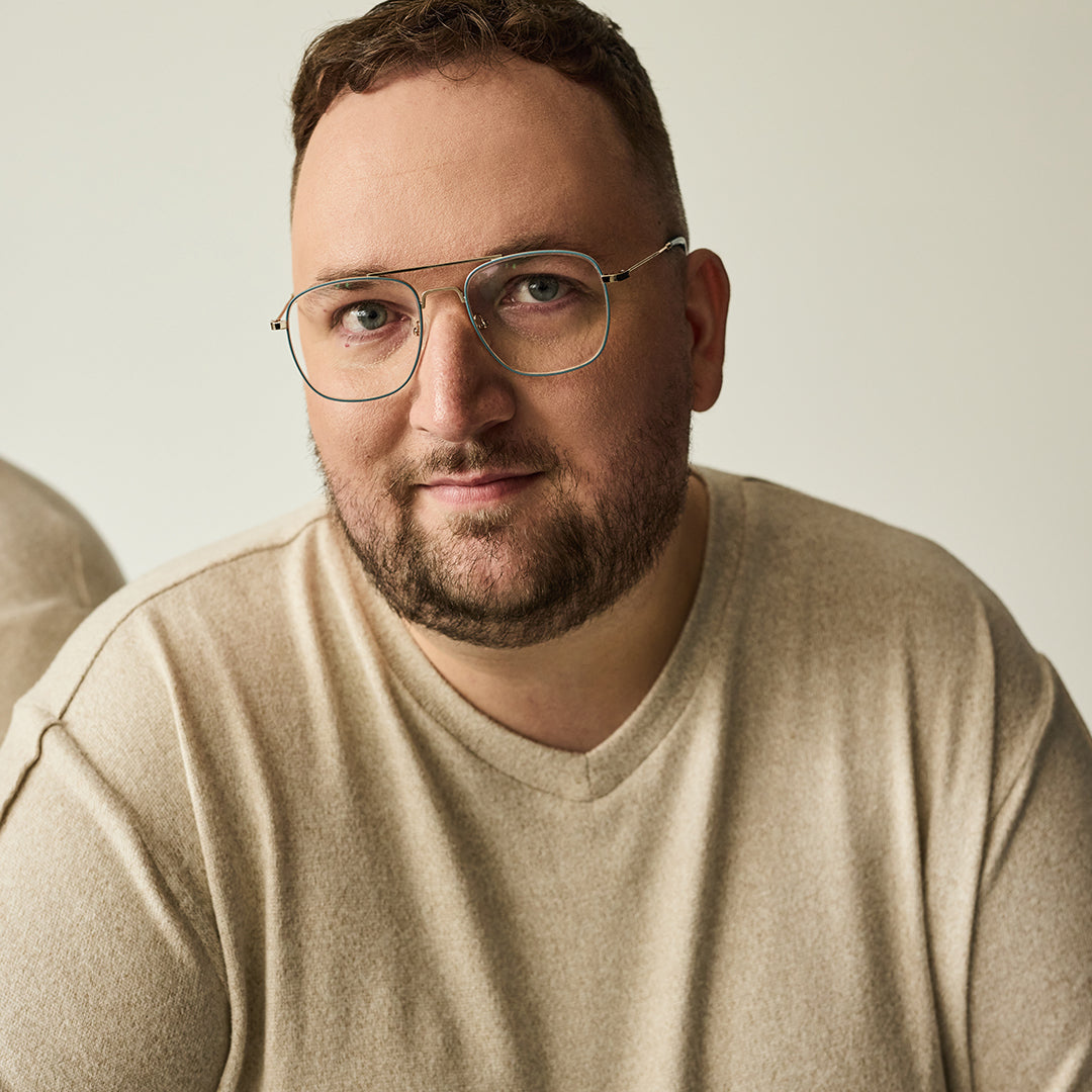 Wide the Brand | Knit V-Neck Sweater | Oatmeal